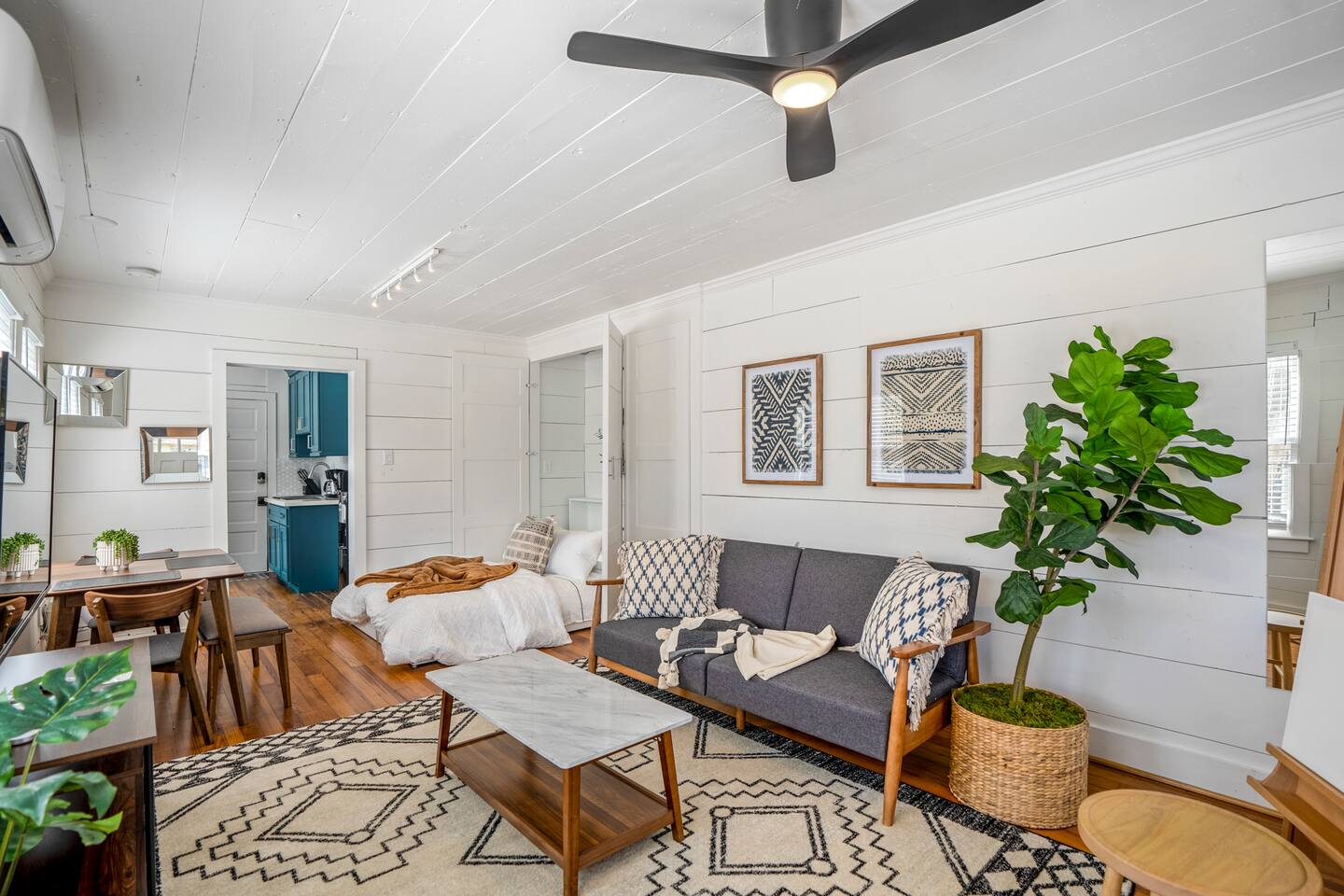 Historic Heights Artist Boho Bungalow