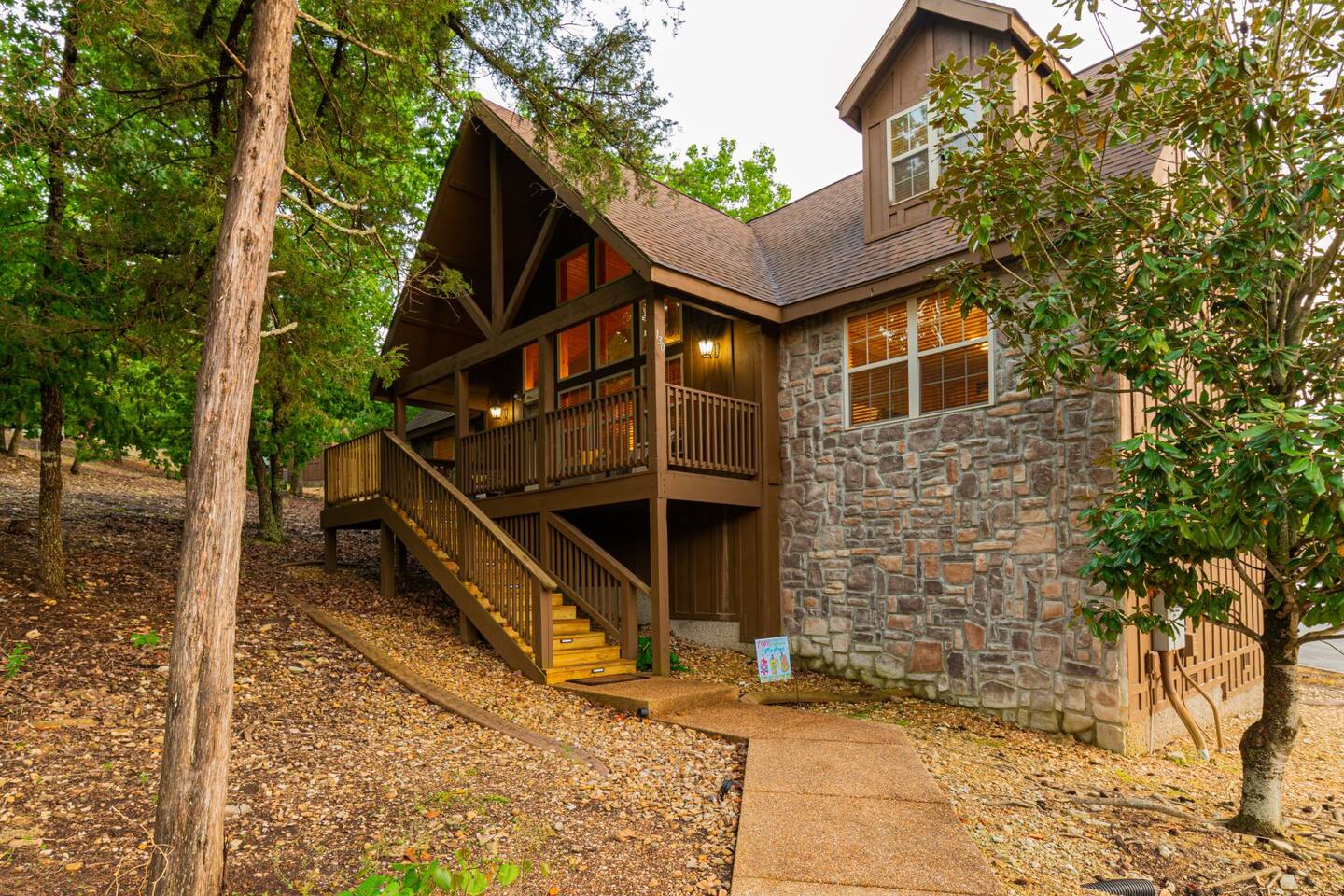 4 Suites•StoneBridge Lodge•Walk to Pool•Golf•5 SDC