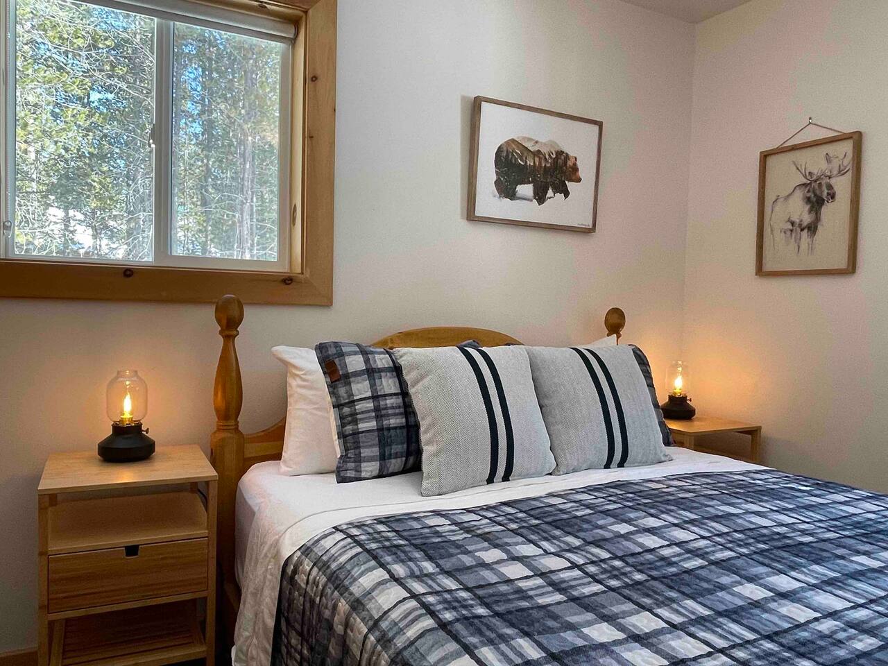 Lazy Bear Lodge near West Yellowstone