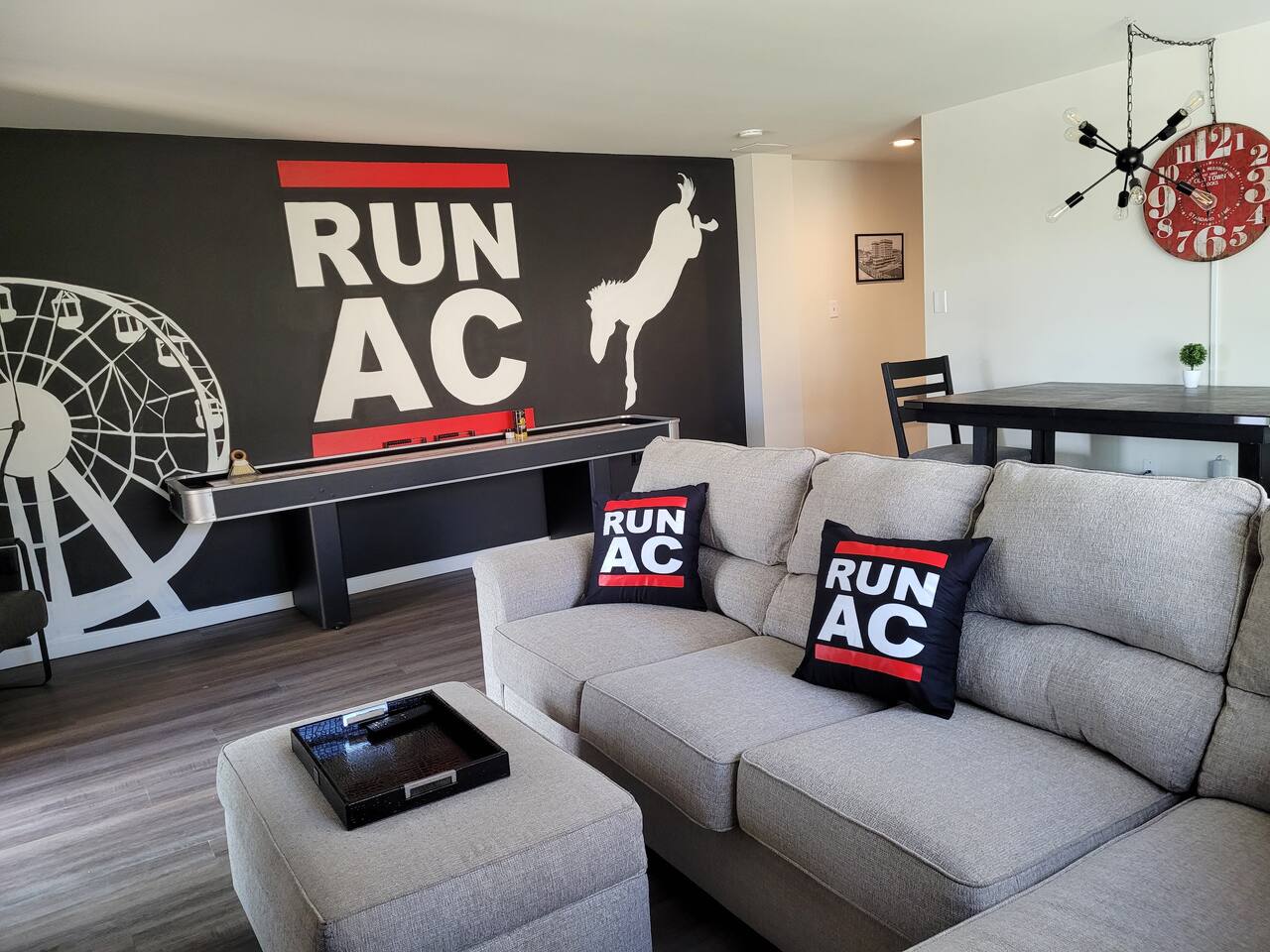 Run-AC Villa- Block from Ocean Casino & Waterpark! — Atlantic City — vacation rental