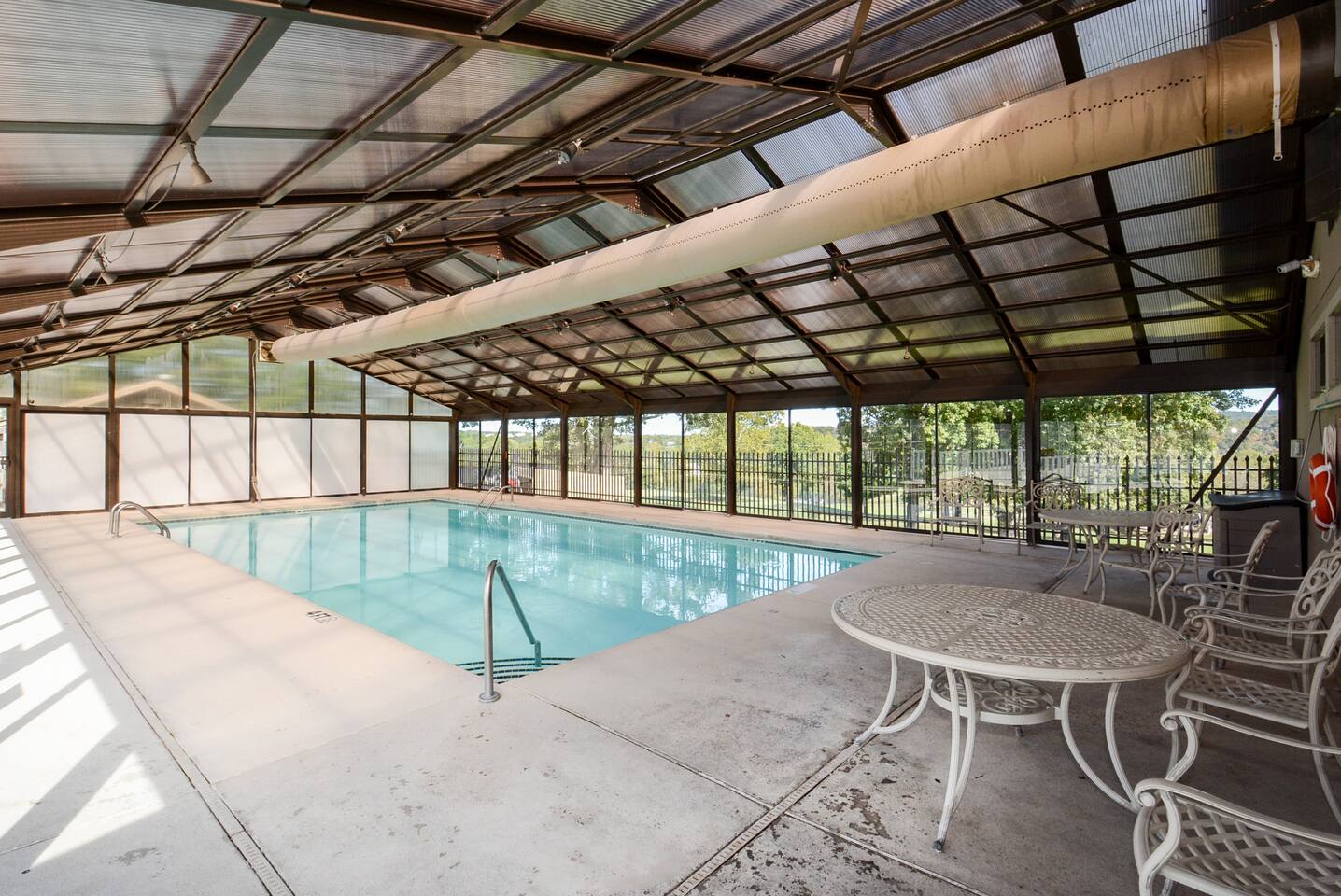 Heated Pool, Hot tub, Golf Course Views & Resort