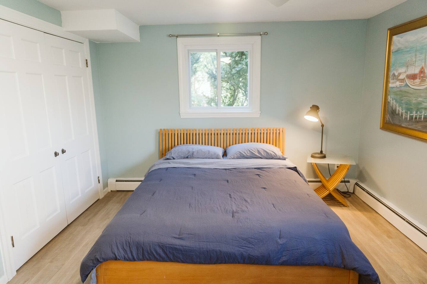 Manchester by the Sea|Outdoor Fireplace|King Bed