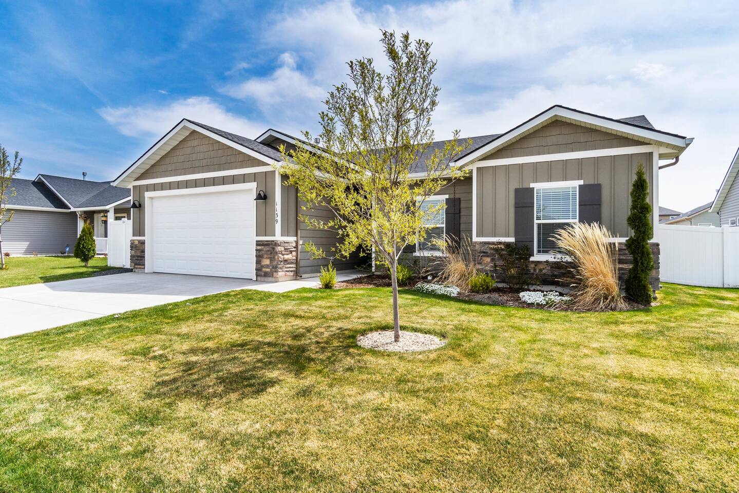 TJ Rancher Home, Wifi, King Beds