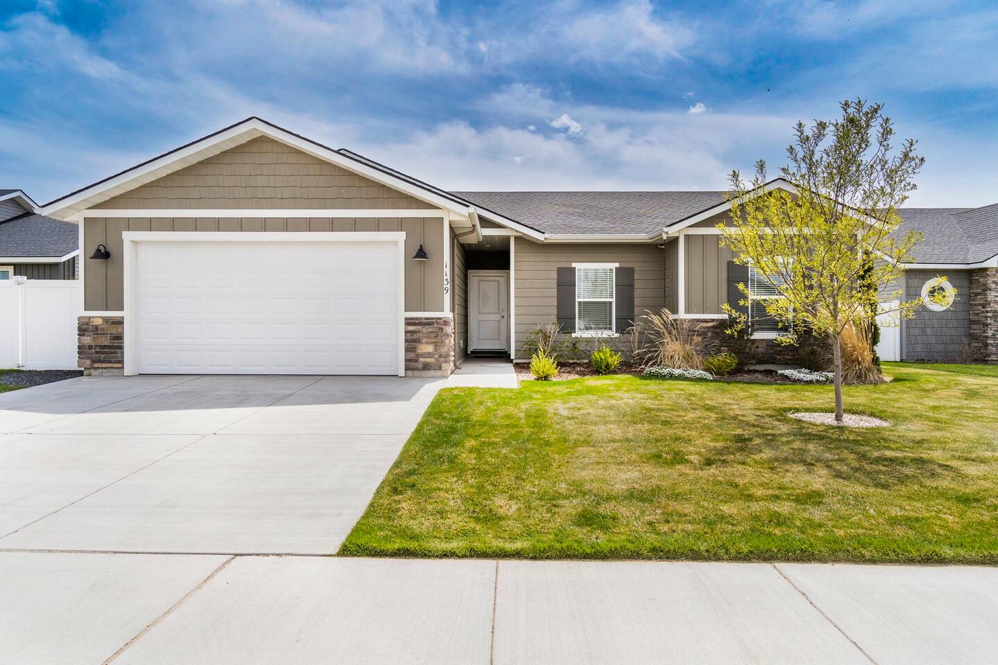 TJ Rancher Home, Wifi, King Beds