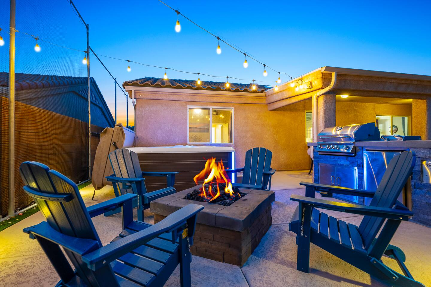 Free Heated Pool w/ 7 Nights! | Spa | Sleeps 10
