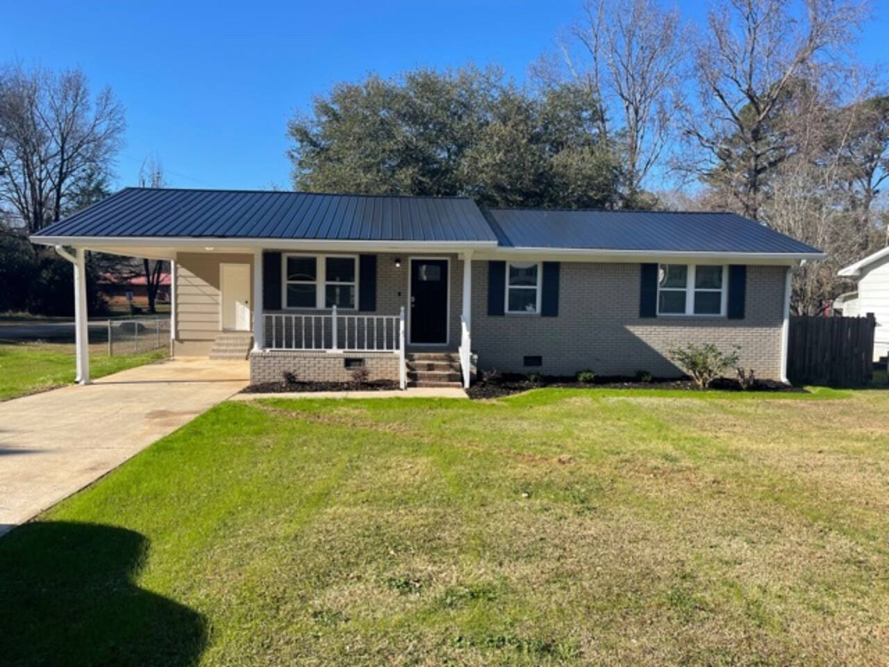 The Merimac House, Cute, Cozy & Convenient to I-20 — Oxford — vacation rental
