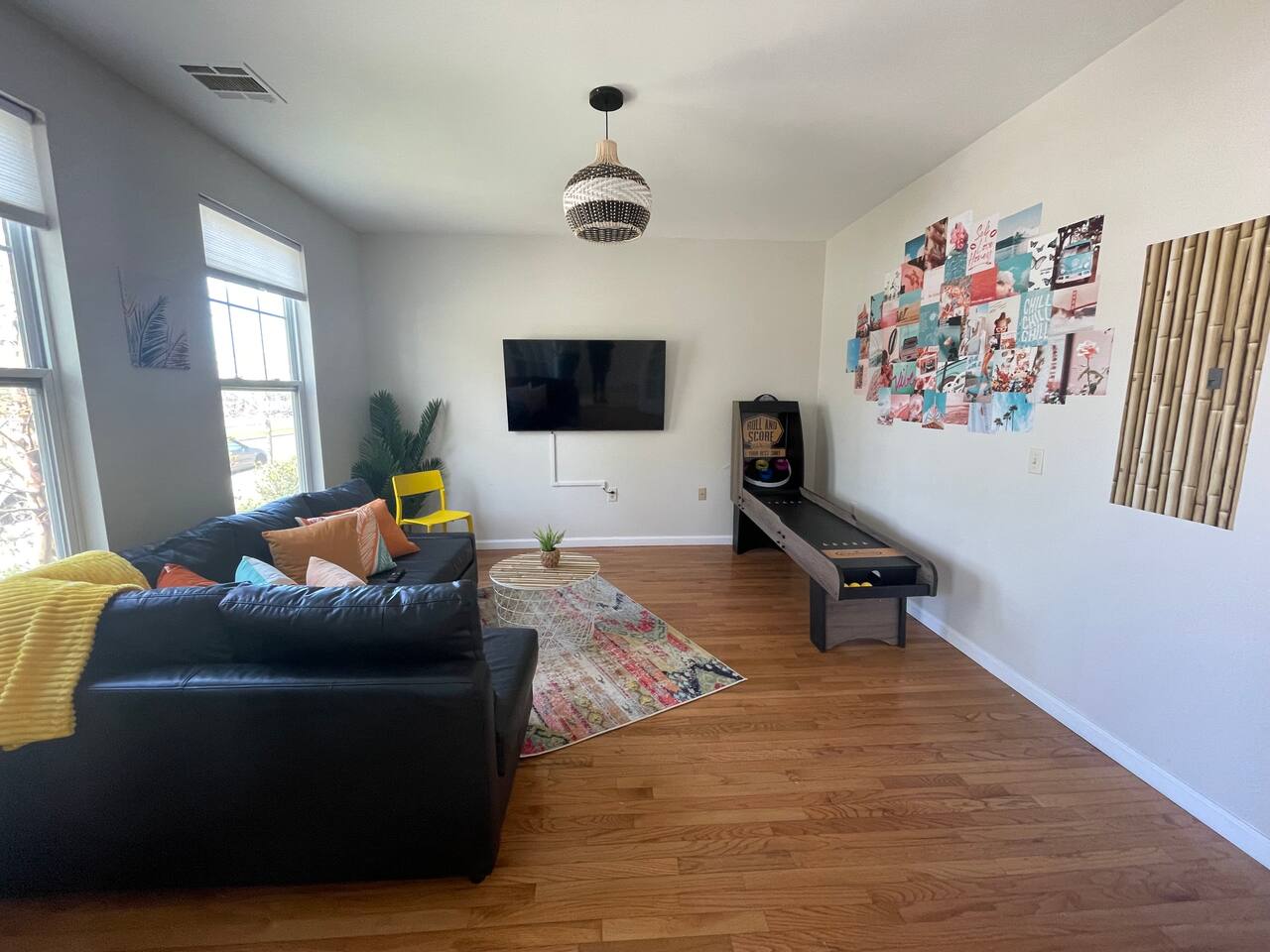 Laguna Way-The Boardwalk & Beach Awaits for you!