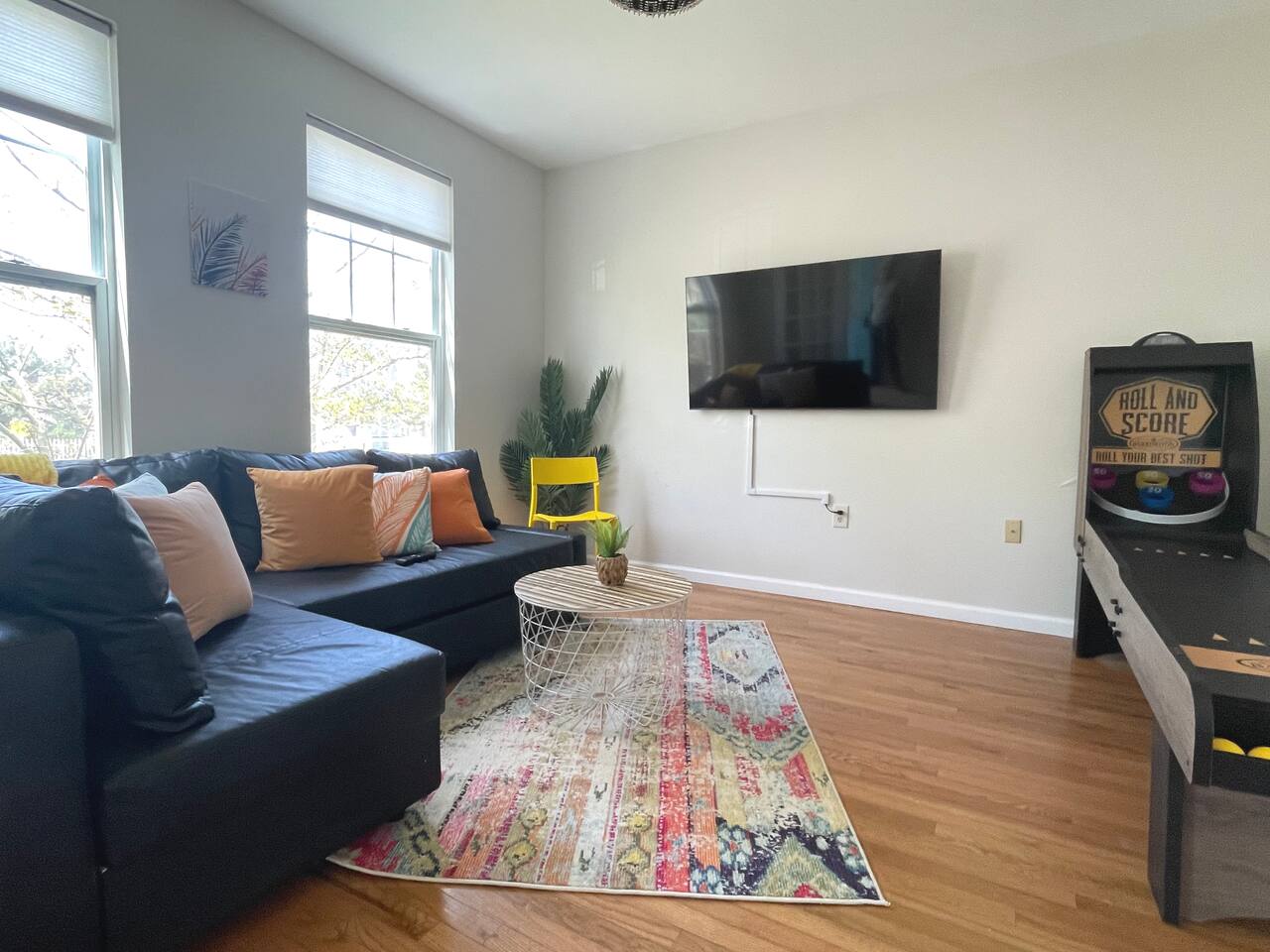Laguna Way-The Boardwalk & Beach Awaits for you!