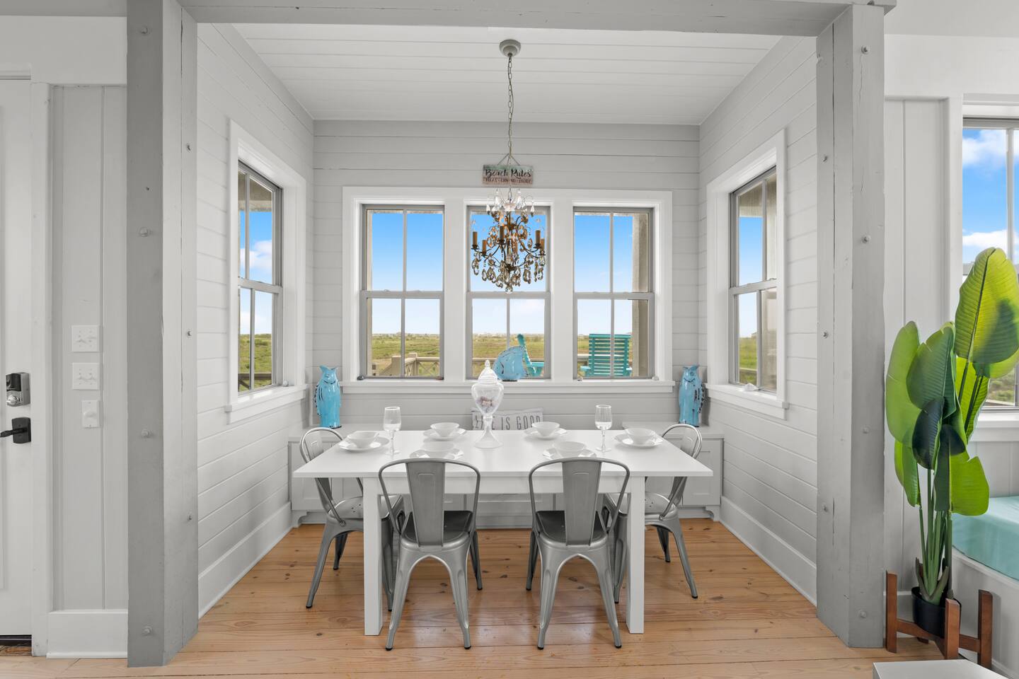 Gulf Views! Pets with Fence! Walk to the Beach!