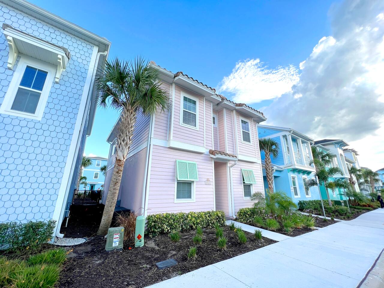 5br/5ba/5mi Disney • Heated Pool/SPA • Free rides!