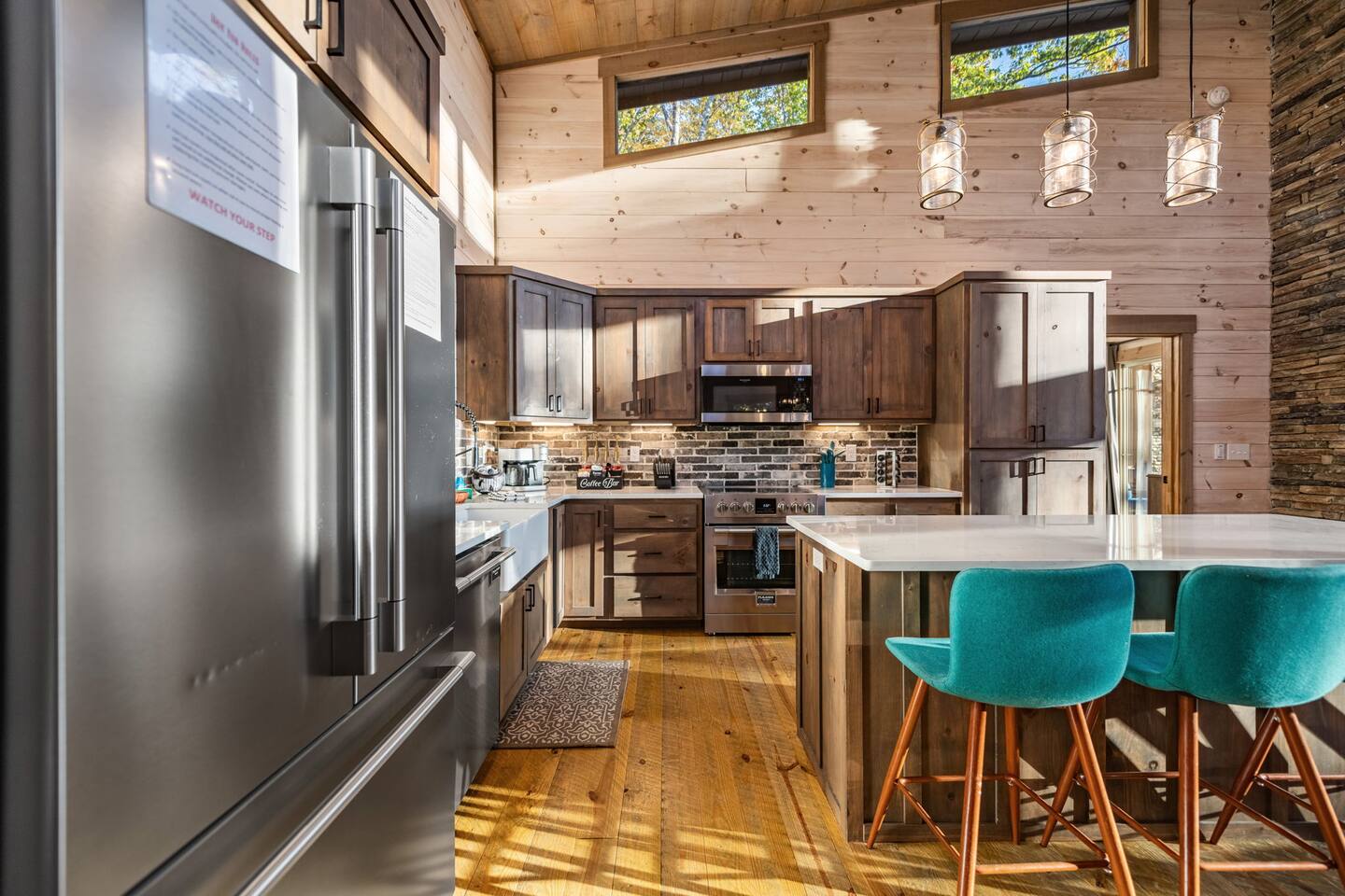 Honeysuckle Chalet