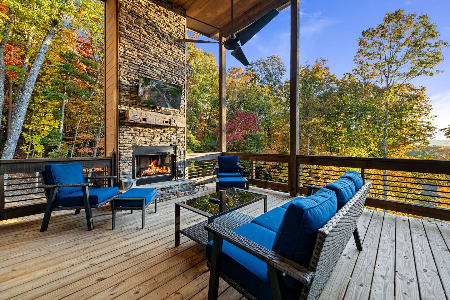 Honeysuckle Chalet