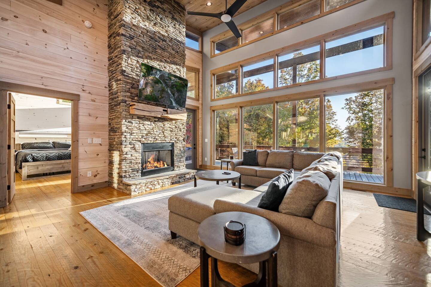 Honeysuckle Chalet — Morganton — vacation rental
