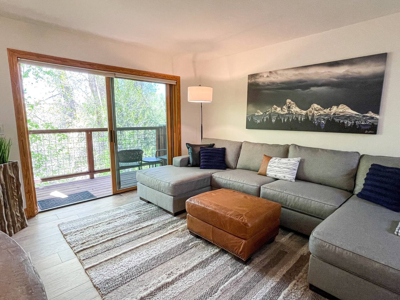 Targhee Creekside Condo - bus service to Targhee!
