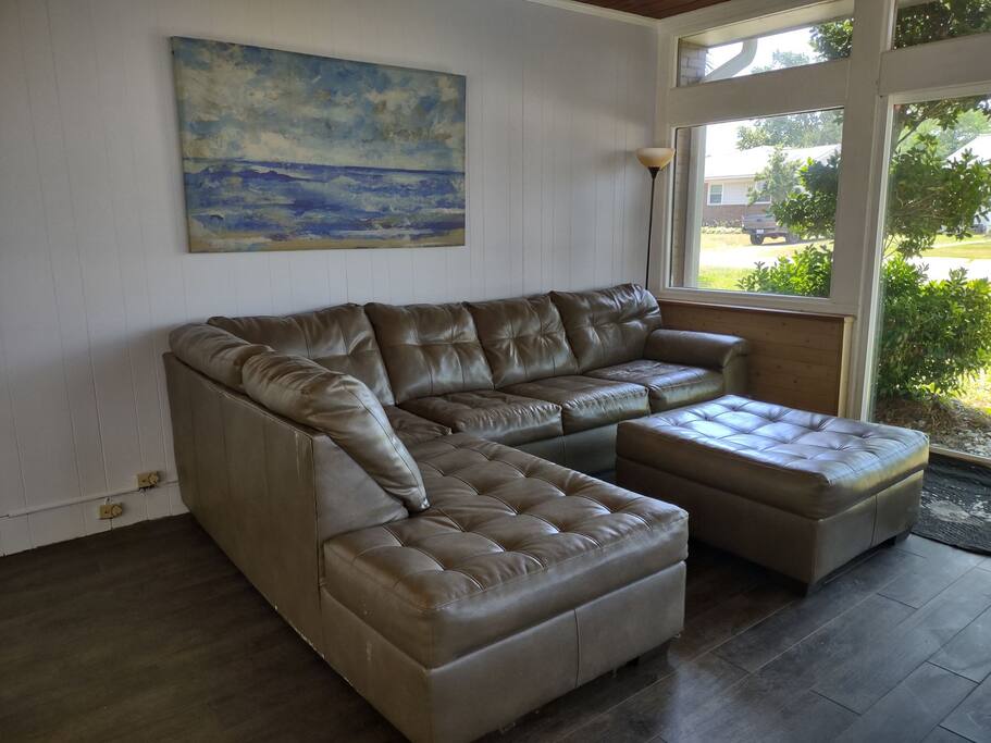 Pet Friendly, Fenced Yard, Wi-Fi, 30 Amp RV Hookup