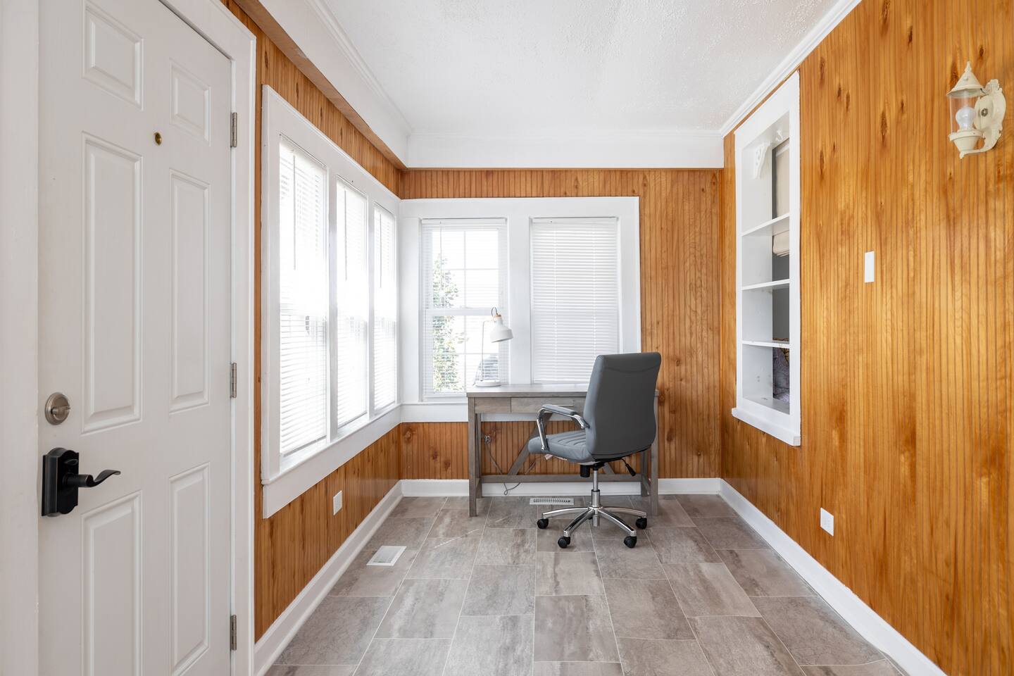 Downtown Cottage - Great Location on Fisher St!