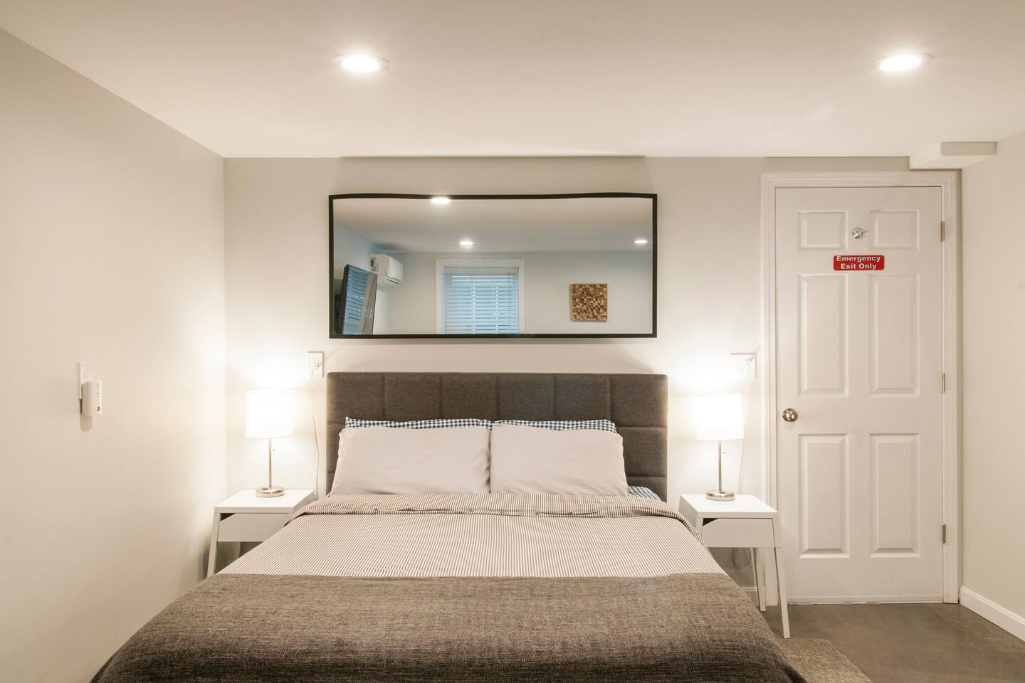 ⭐ Modern Studio in Heart of Downtown Mystic — Groton — vacation rental