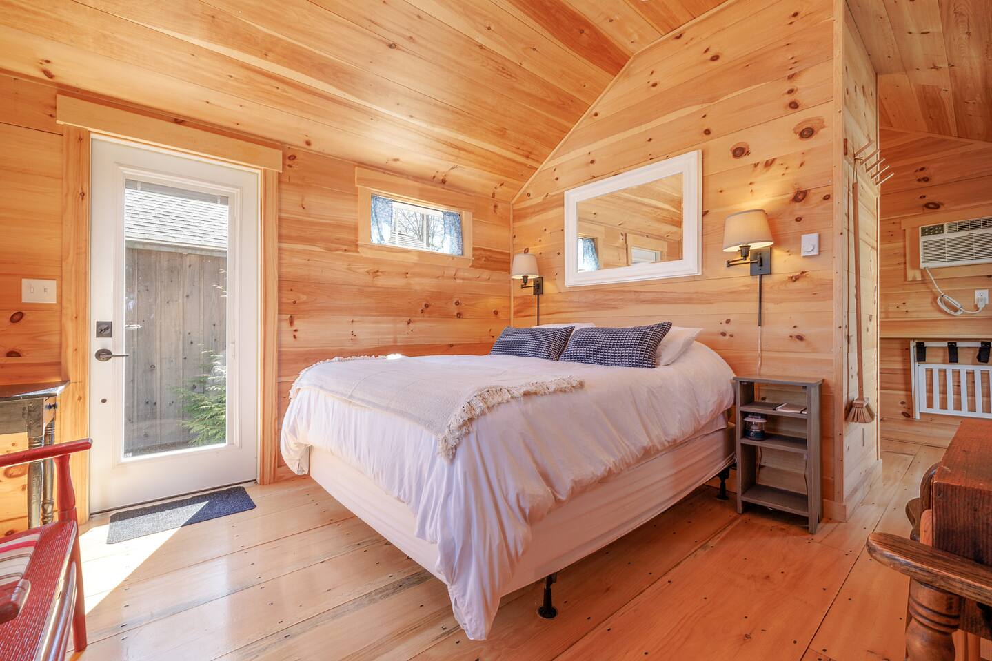 Cozy Cabin 3 •Forest Escape •Cedar Sauna + Firepit