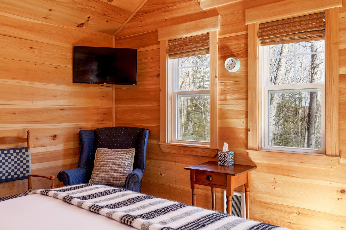 Eco-Modern Cabin #2 • Quiet Maine Getaway • Sauna