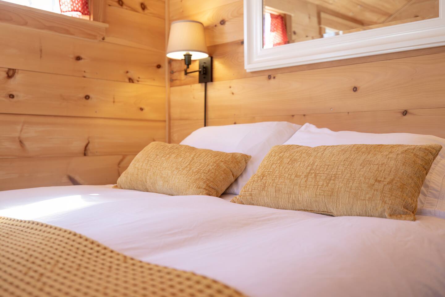 Beautiful Maine Cabin #5 • Wood Fired Cedar Sauna