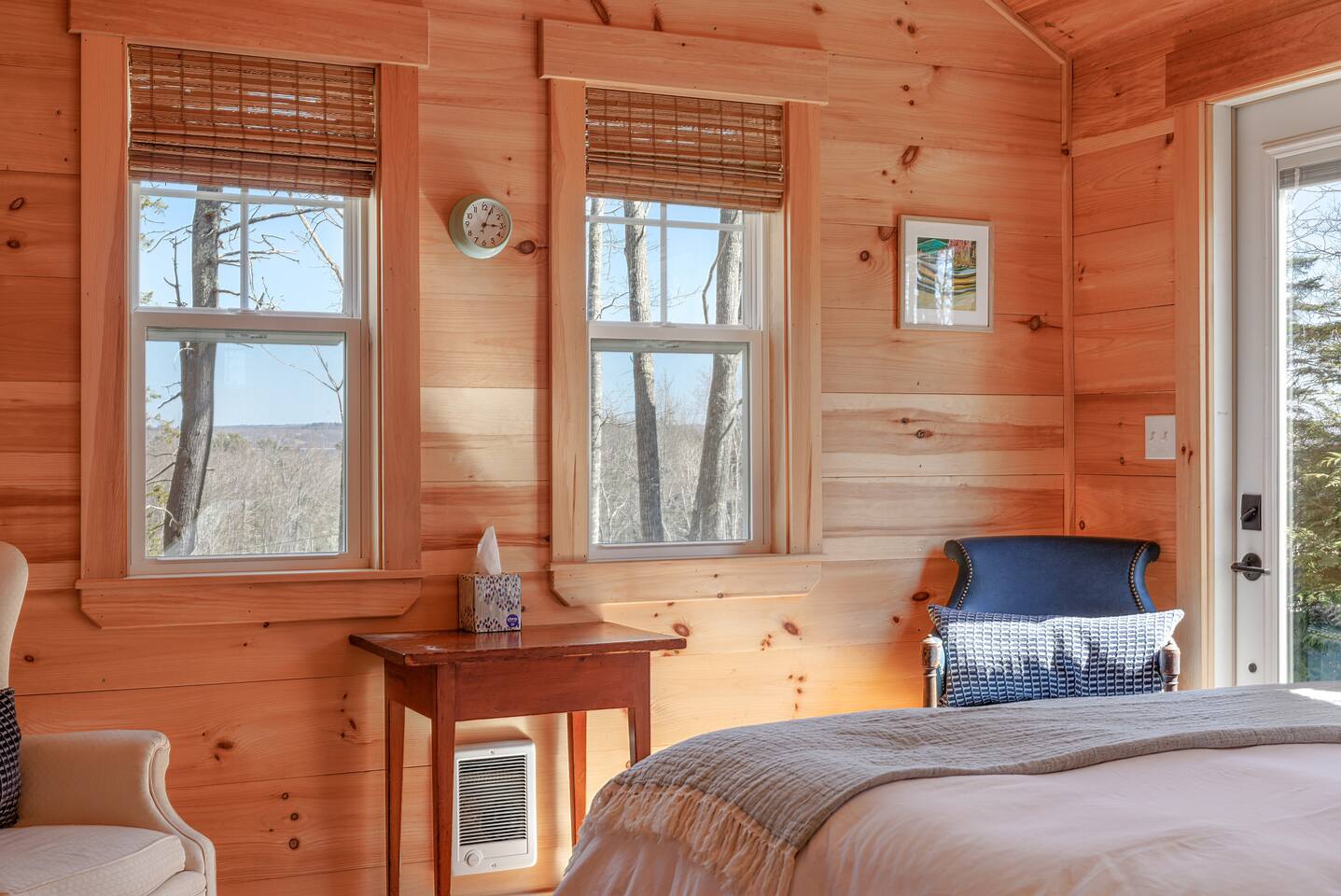 Unwind in Nature Cabin #4 • Beach • Cedar Sauna