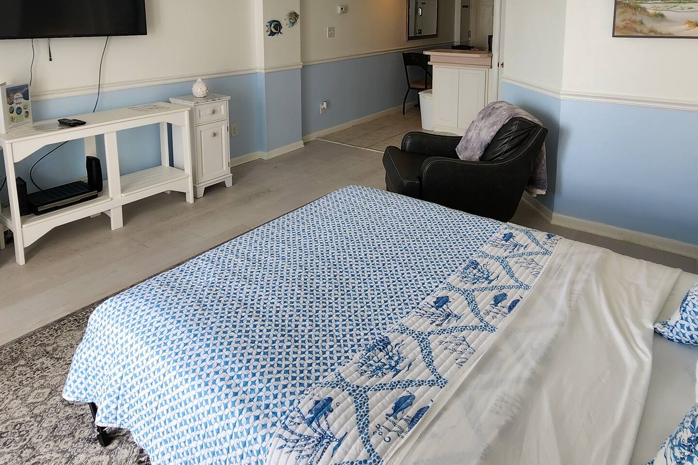 Ormond OceanFront Luxury Studio Condo w/kitchen