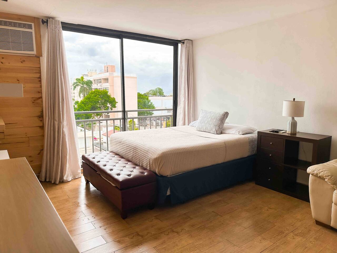 Isla Verde Studio|Steps to Beach•Pool•Free Parking