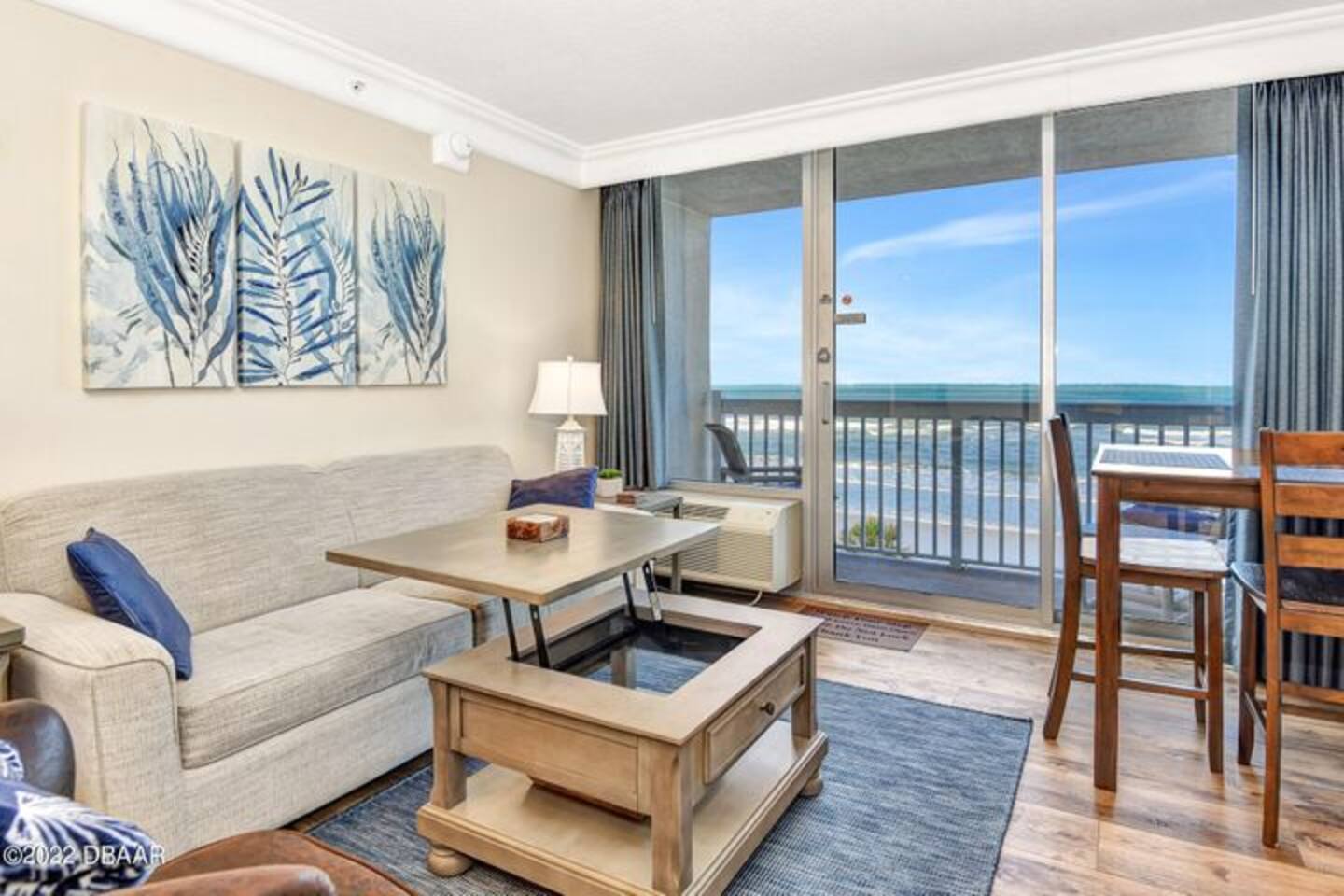 Gorgeous 1 bdrm Daytona Oceanfront balcony & kitch