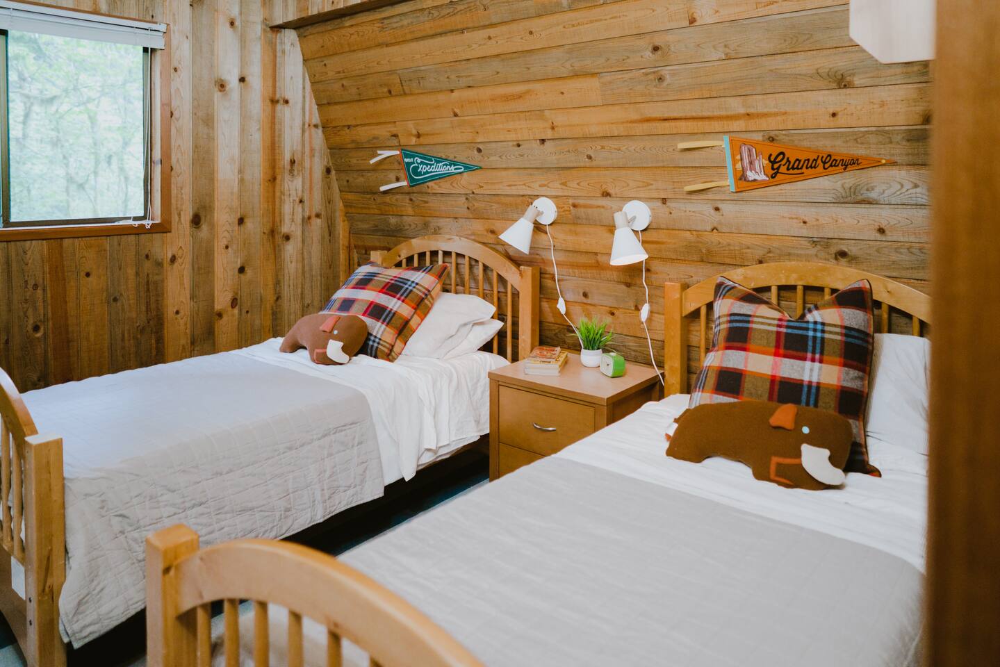 Camp North Fork - Pet frdly, King bed, Mt. Baker