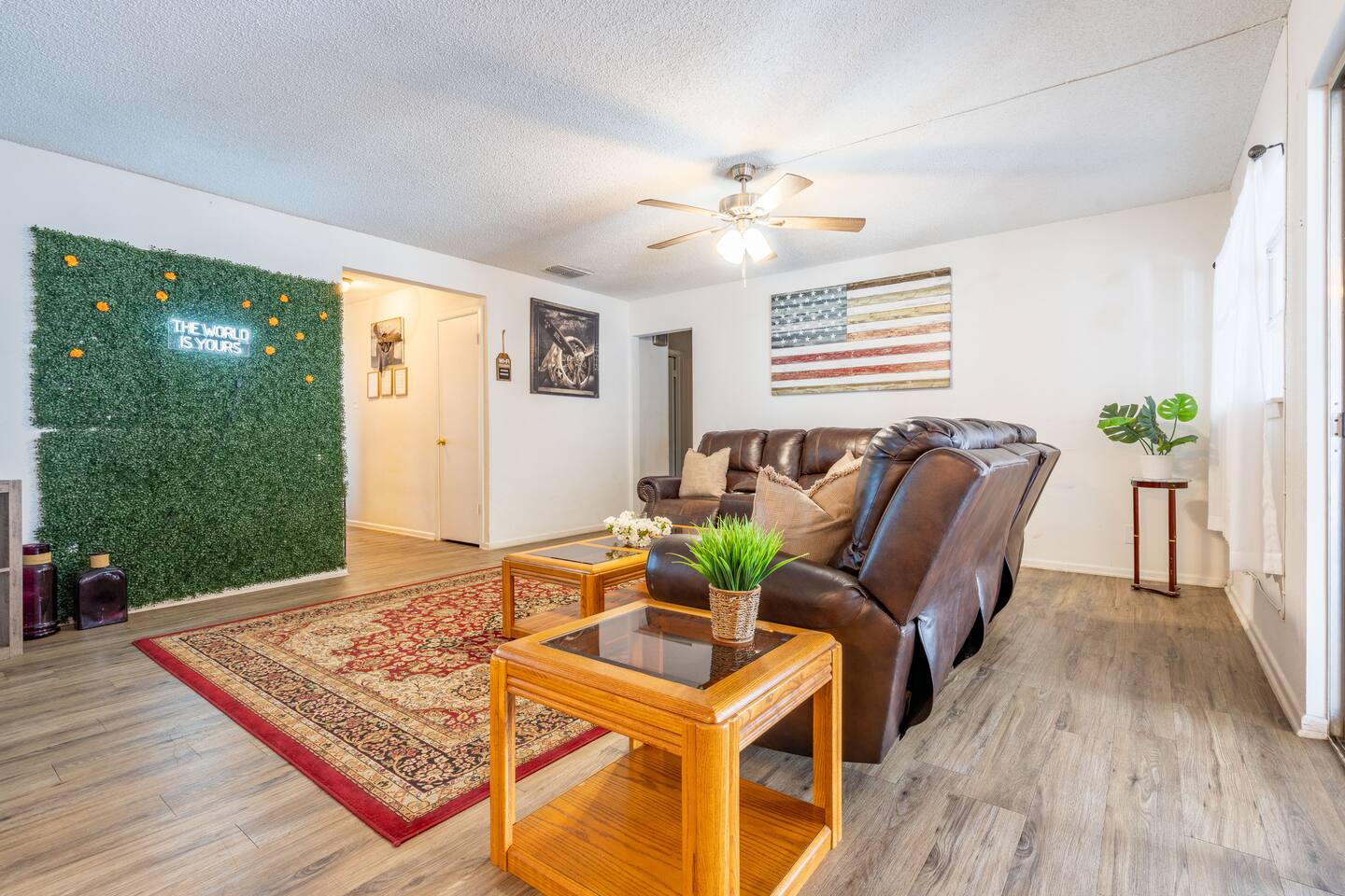 Great location 8 miles to Lackland AFB & SeaWorld - Holiday Home