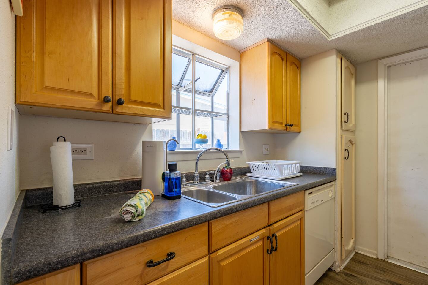 Great location 8 miles to Lackland AFB & SeaWorld - Holiday Home
