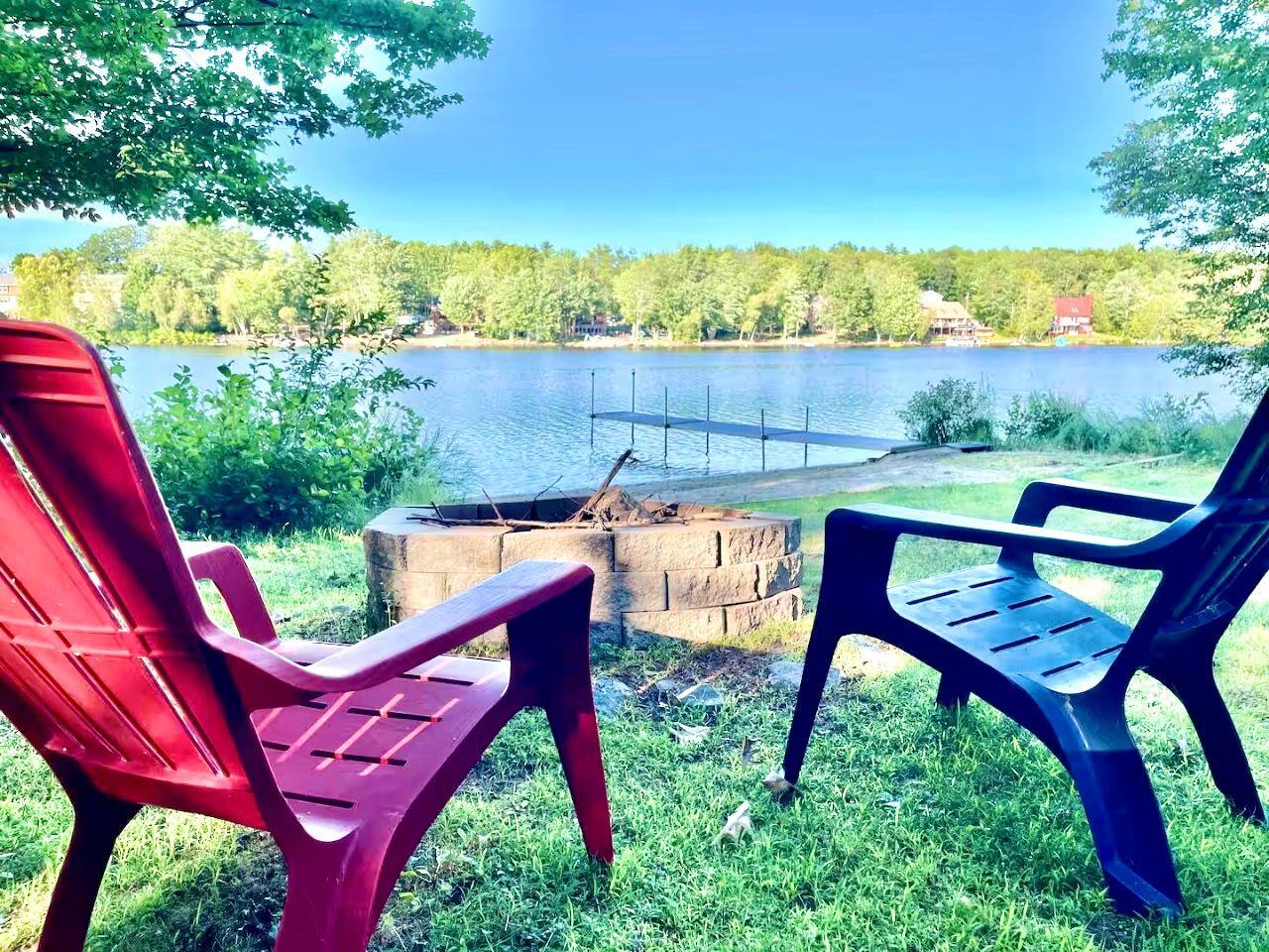 Cozy NH Retreat | Near Lakes, Trails & Skiing
