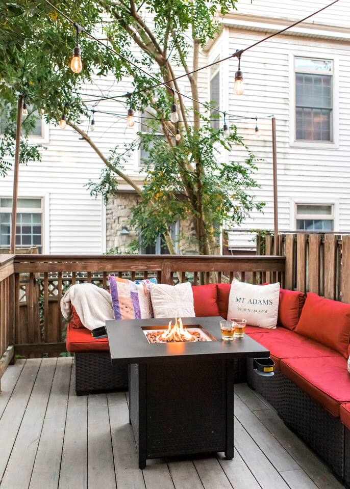 Historic Brownstone-Mt Adams-Perf for Weddings!