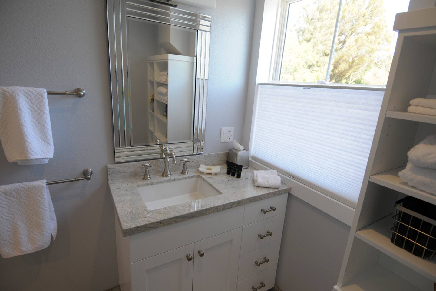 Plaza Loft - In the Heart of Downtown Sonoma