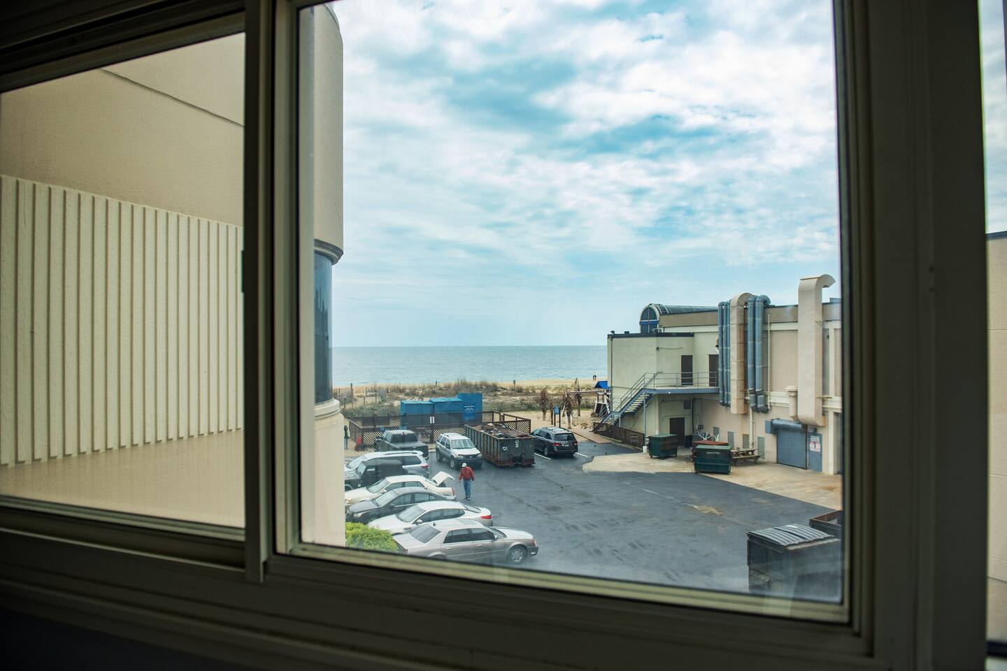 ☀️ Enjoy the Beachlife!! —>2Bed & 2Bath Condo ☀️