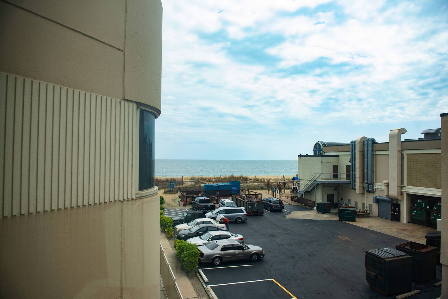 ☀️ Enjoy the Beachlife!! —>2Bed & 2Bath Condo ☀️
