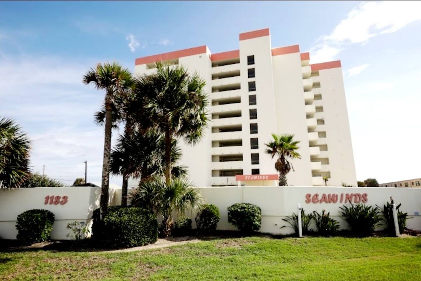 Quiet direct oceanfront 2 bed 2 bath condo w/pool