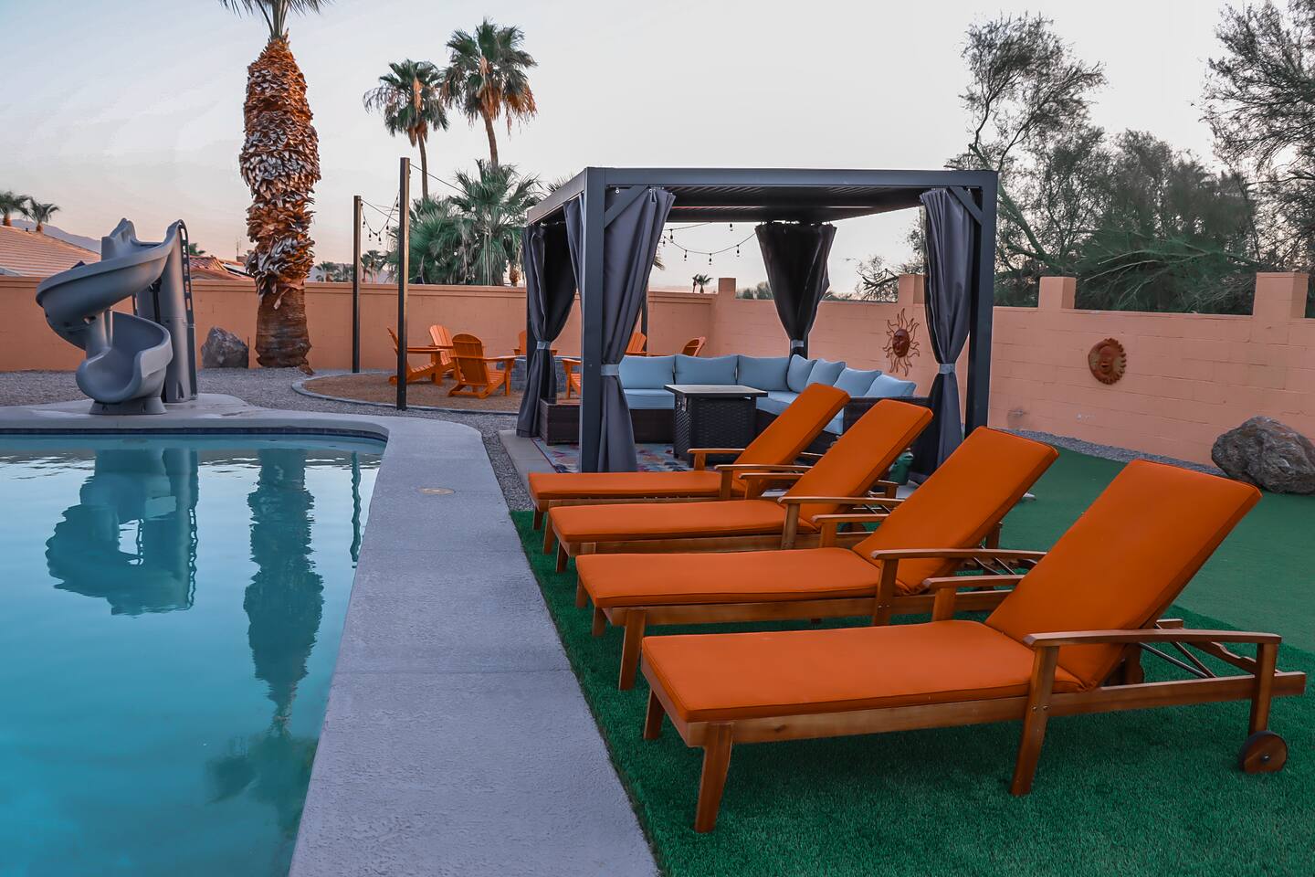 Epic Vacation: Slide, Golf, Court, Spa, FirePit!