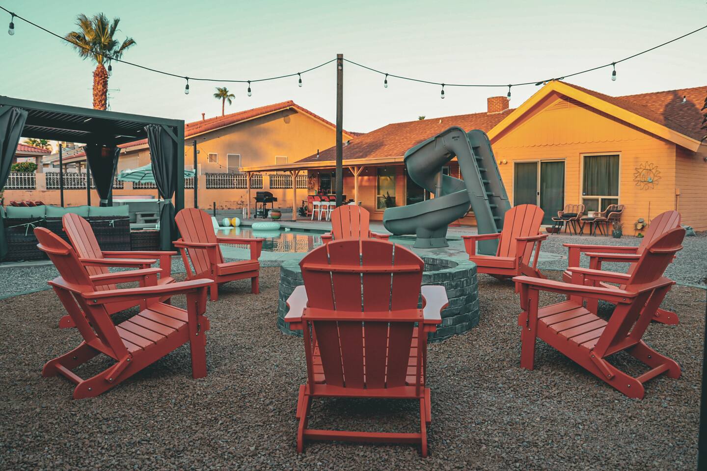 Epic Vacation: Slide, Golf, Court, Spa, FirePit!