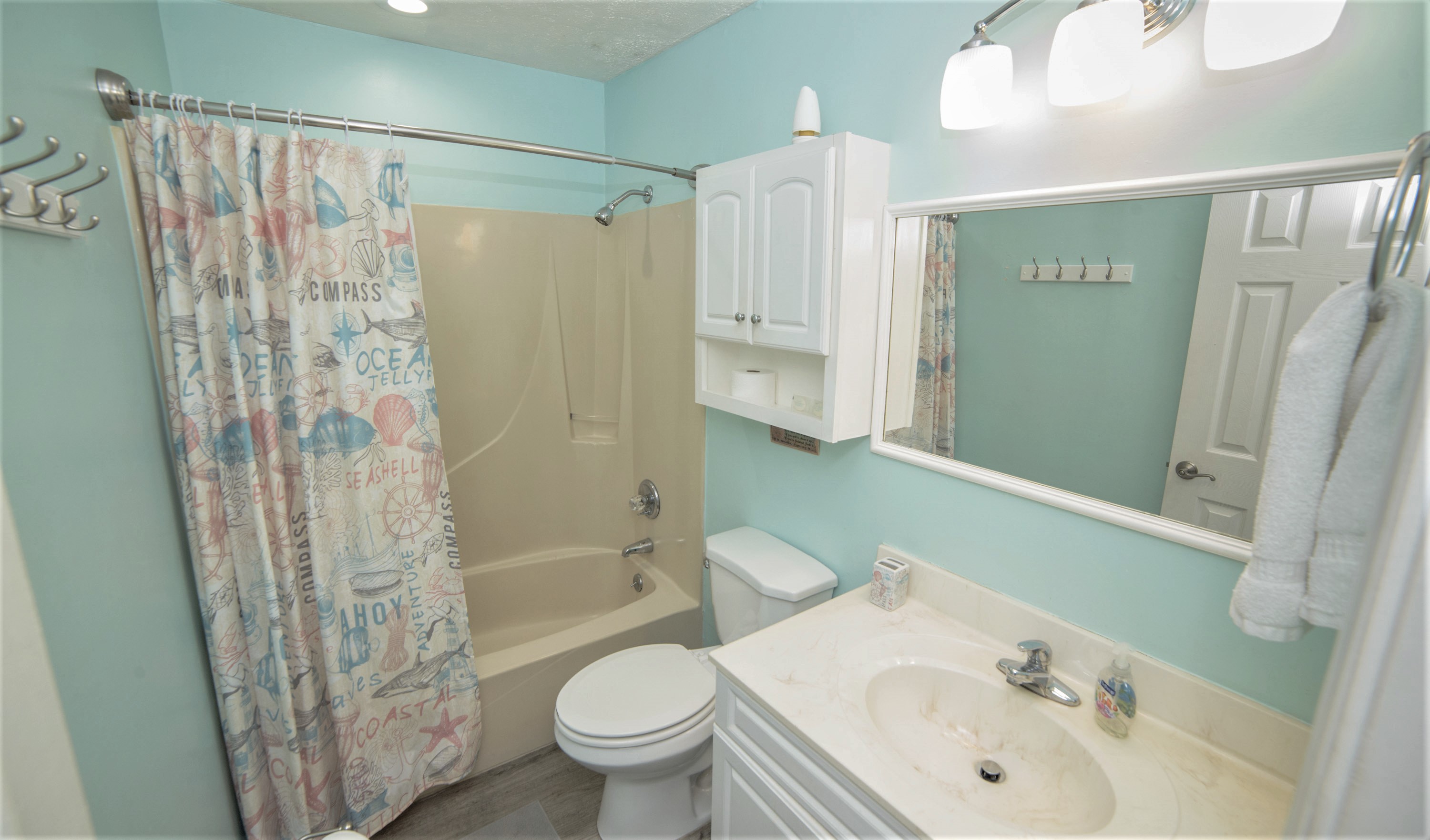 Sunswept 102-Beachfront 1br with Beautiful Views