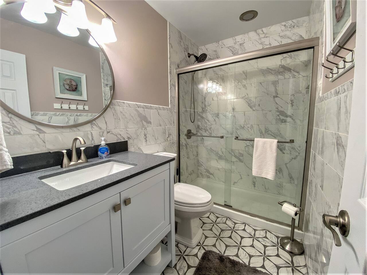 Susnwept 109-Newly Renovated Ocean Front Condo