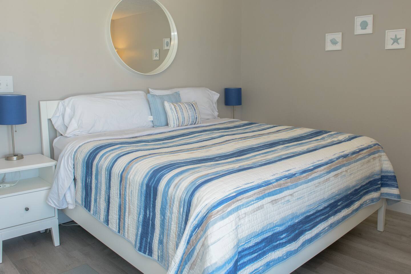 Susnwept 109-Newly Renovated Ocean Front Condo