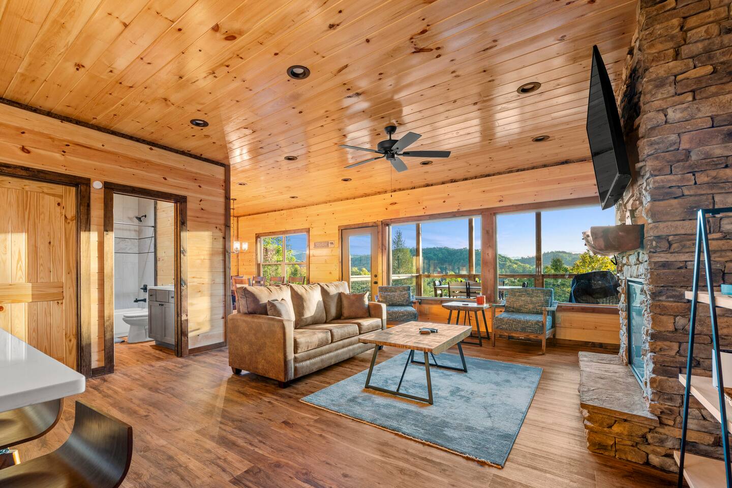 Overlook Swim Lodge