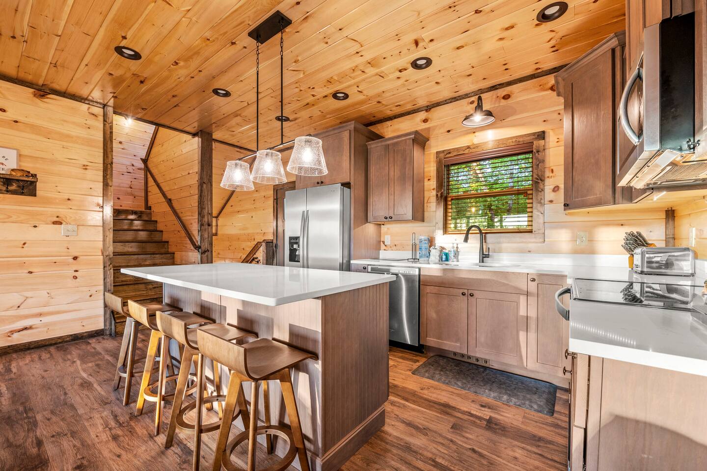 Overlook Swim Lodge