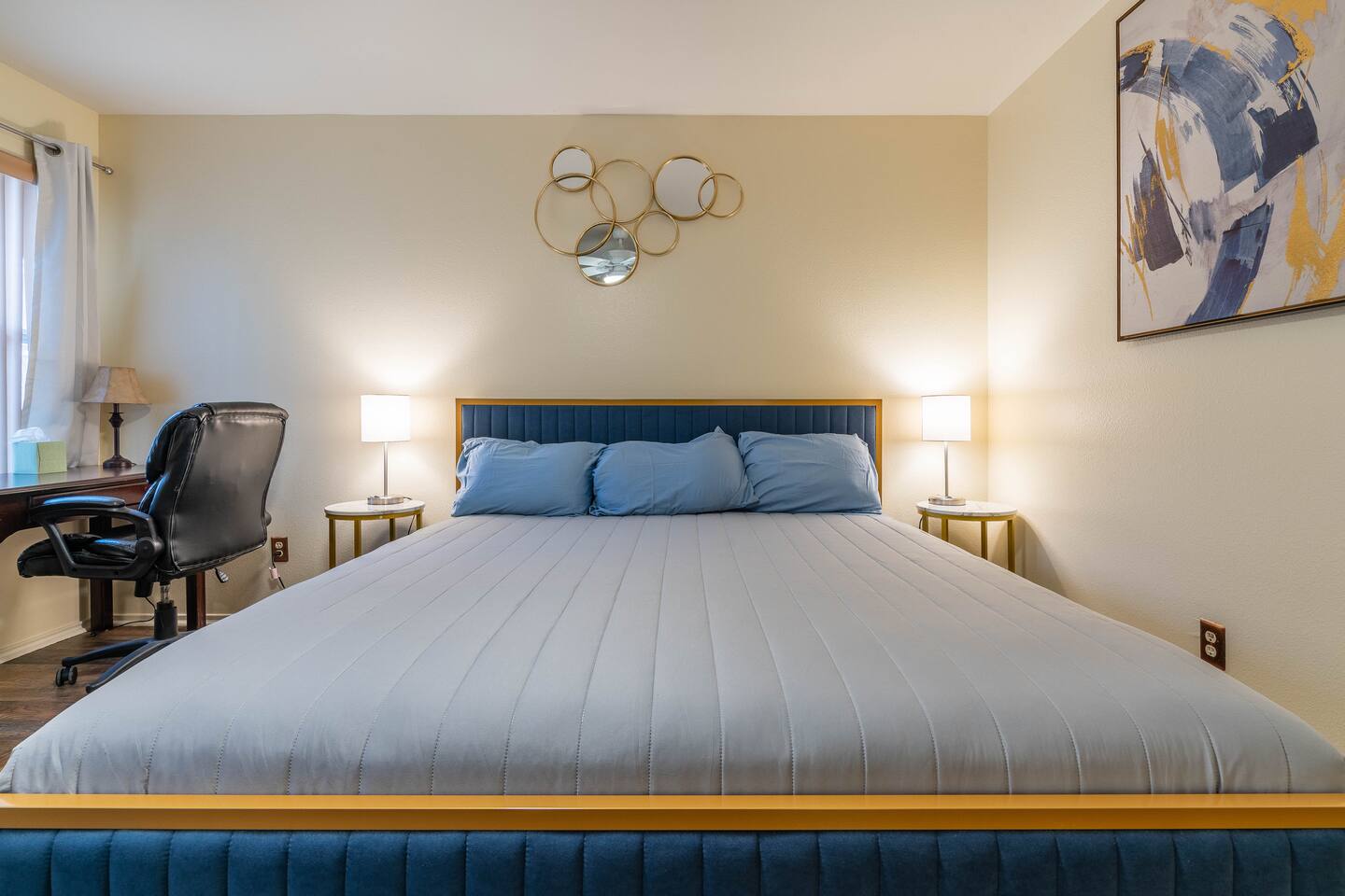 Spacious Bandera Family Fun House with King bed