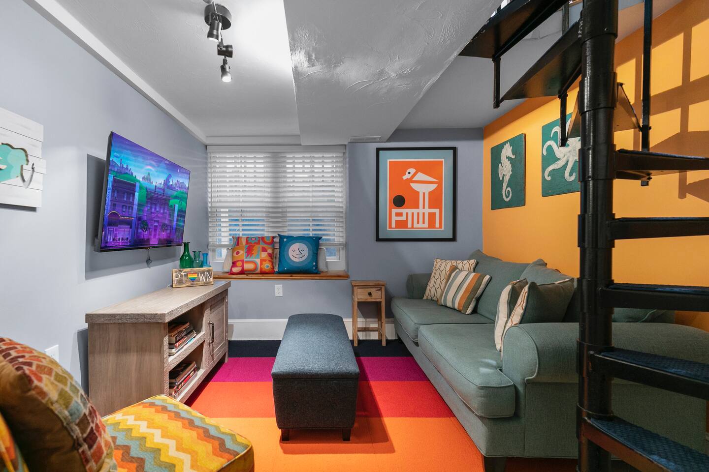 Stylish Dog-Friendly Condo - West End on Comm St