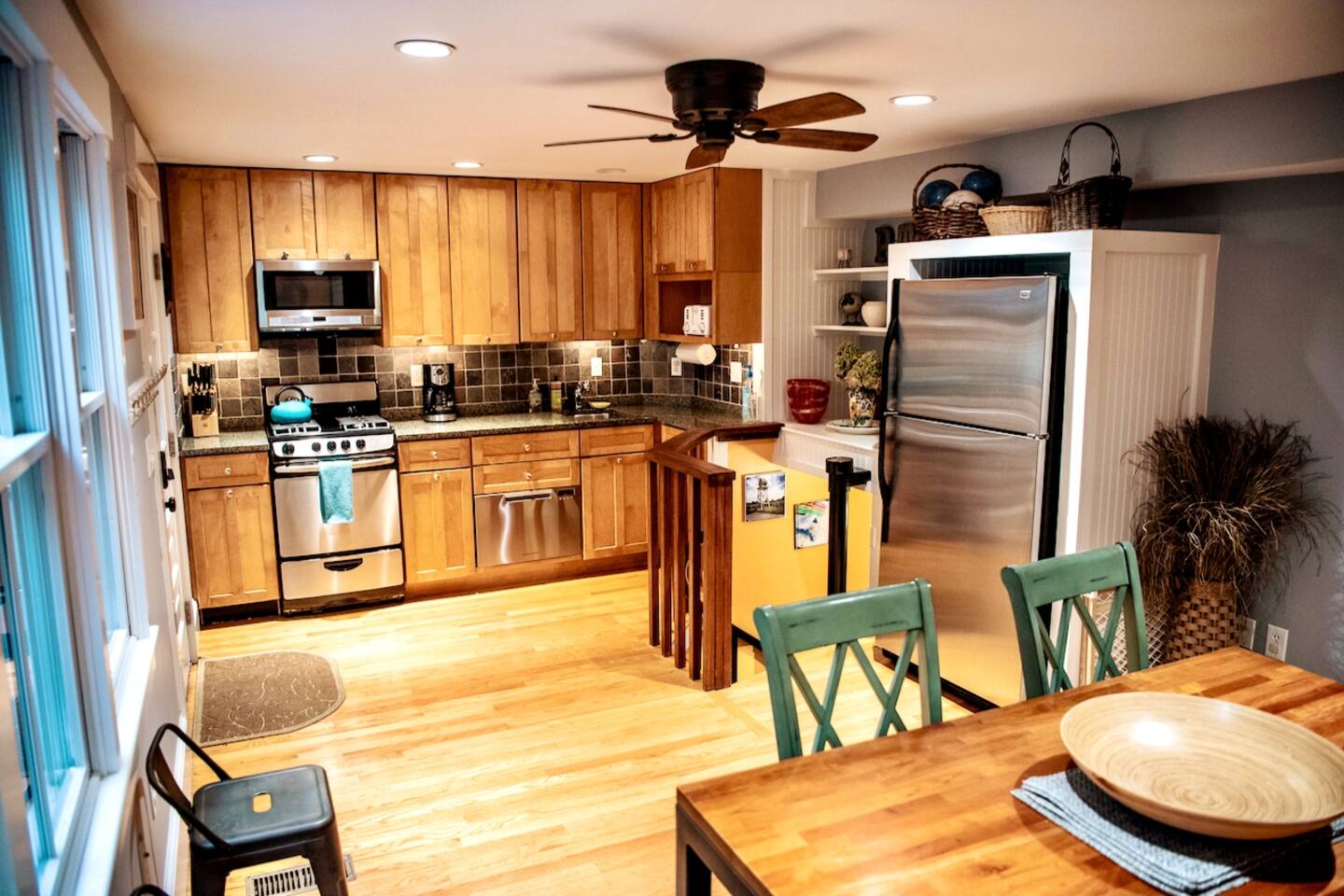 Stylish Dog-Friendly Condo - West End on Comm St