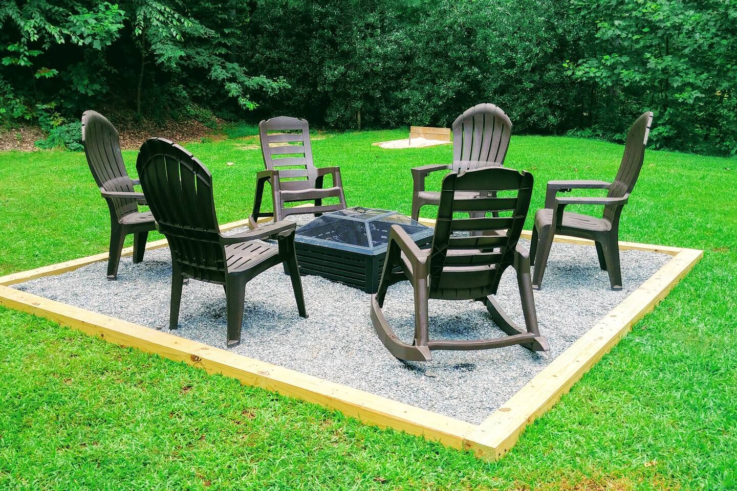 Spacious Cabin Escape | HotTub | Pool Table | Pets