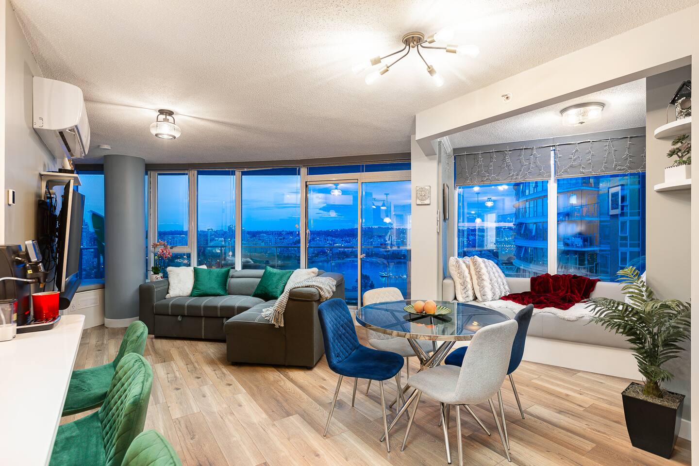 Vancouver Nest