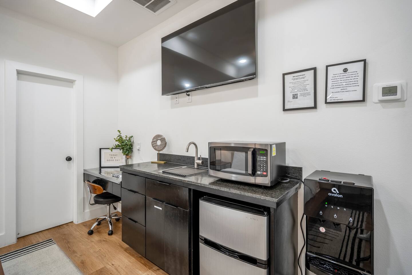 Nestled Nook Studio #2 @ East End Revitalized